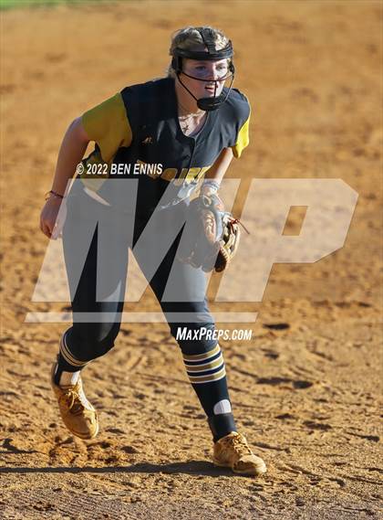 Thumbnail 3 in Carrollton @ East Coweta photogallery.