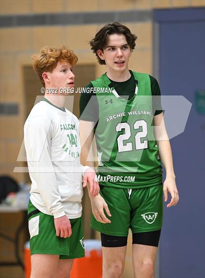 Thumbnail 3 in San Marin vs. Archie Williams (Windsor Holiday Shootout) photogallery.