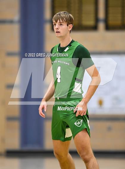 Thumbnail 3 in San Marin vs. Archie Williams (Windsor Holiday Shootout) photogallery.