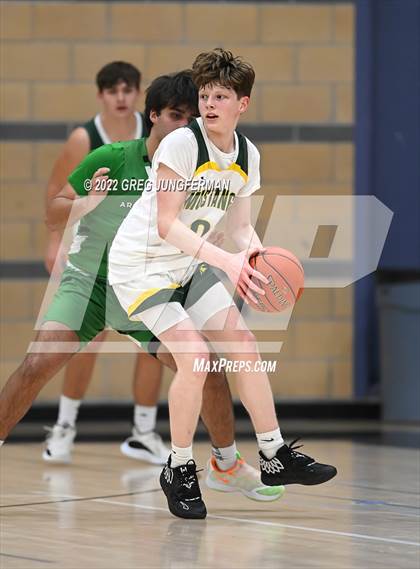 Thumbnail 2 in San Marin vs. Archie Williams (Windsor Holiday Shootout) photogallery.