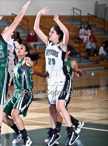 Thumbnail 2 in Pasadena vs. Kingwood Park (McDonald's Texas Invitational) photogallery.