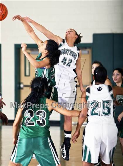 Thumbnail 1 in Pasadena vs. Kingwood Park (McDonald's Texas Invitational) photogallery.