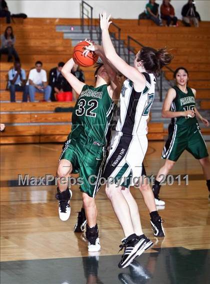 Thumbnail 2 in Pasadena vs. Kingwood Park (McDonald's Texas Invitational) photogallery.