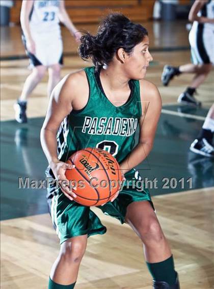 Thumbnail 1 in Pasadena vs. Kingwood Park (McDonald's Texas Invitational) photogallery.