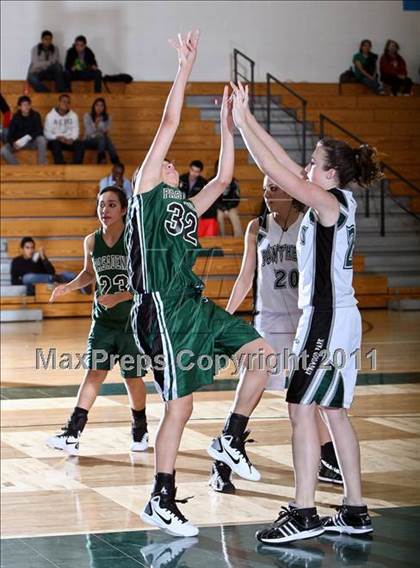 Thumbnail 3 in Pasadena vs. Kingwood Park (McDonald's Texas Invitational) photogallery.
