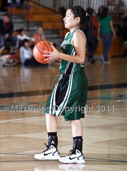 Thumbnail 3 in Pasadena vs. Kingwood Park (McDonald's Texas Invitational) photogallery.