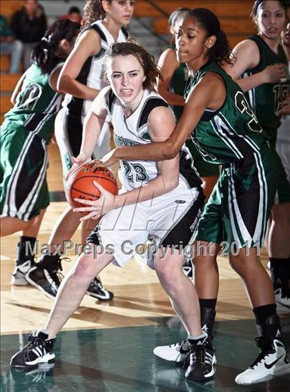 Thumbnail 3 in Pasadena vs. Kingwood Park (McDonald's Texas Invitational) photogallery.