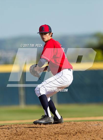 Thumbnail 3 in Brea Olinda @ Yorba Linda photogallery.