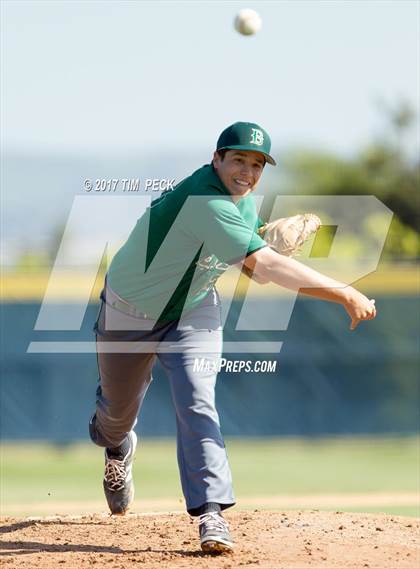 Thumbnail 3 in Brea Olinda @ Yorba Linda photogallery.