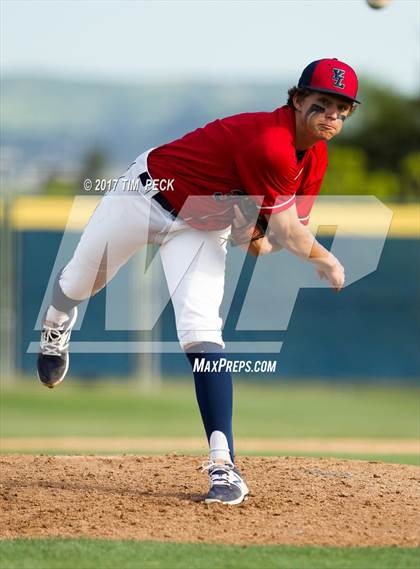 Thumbnail 2 in Brea Olinda @ Yorba Linda photogallery.