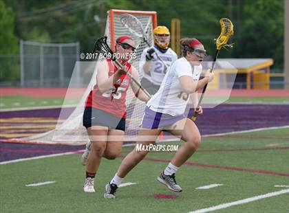 Thumbnail 2 in Edison @ Lake Braddock photogallery.
