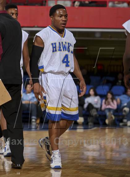 Thumbnail 1 in Tuckahoe vs Children's Village (Section 1 Class C Semifinal) photogallery.