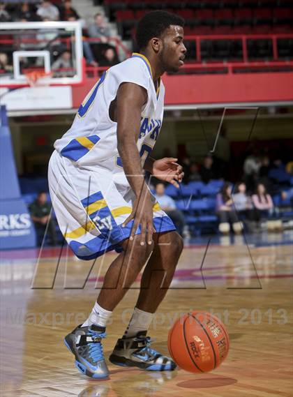Thumbnail 2 in Tuckahoe vs Children's Village (Section 1 Class C Semifinal) photogallery.
