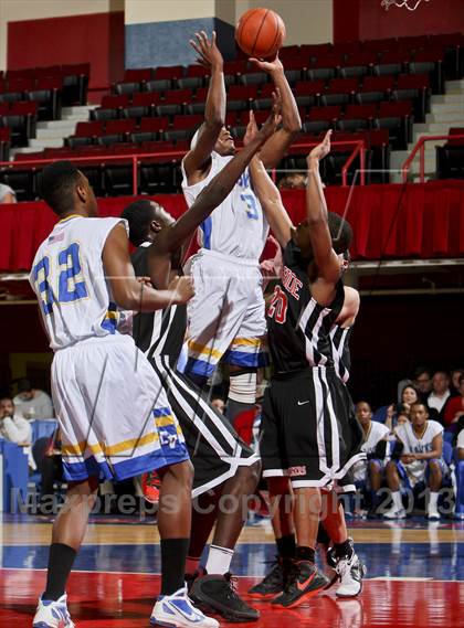 Thumbnail 1 in Tuckahoe vs Children's Village (Section 1 Class C Semifinal) photogallery.