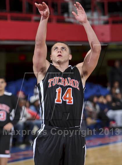 Thumbnail 2 in Tuckahoe vs Children's Village (Section 1 Class C Semifinal) photogallery.