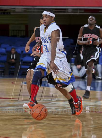 Thumbnail 1 in Tuckahoe vs Children's Village (Section 1 Class C Semifinal) photogallery.
