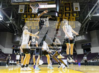 Thumbnail 3 in St. Mary's vs. Lutheran (CHSAA 3A Finals) photogallery.