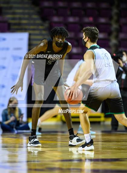 Thumbnail 2 in St. Mary's vs. Lutheran (CHSAA 3A Finals) photogallery.