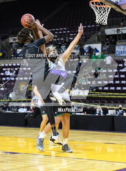Thumbnail 2 in St. Mary's vs. Lutheran (CHSAA 3A Finals) photogallery.