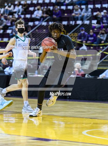 Thumbnail 2 in St. Mary's vs. Lutheran (CHSAA 3A Finals) photogallery.