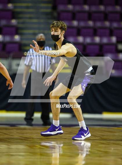 Thumbnail 2 in St. Mary's vs. Lutheran (CHSAA 3A Finals) photogallery.