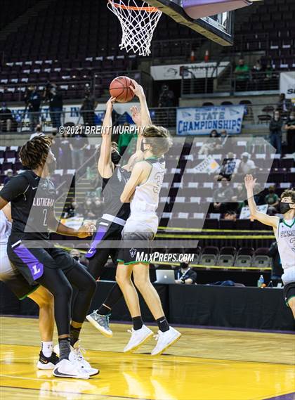 Thumbnail 2 in St. Mary's vs. Lutheran (CHSAA 3A Finals) photogallery.