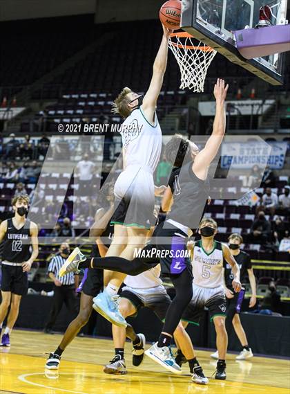 Thumbnail 3 in St. Mary's vs. Lutheran (CHSAA 3A Finals) photogallery.