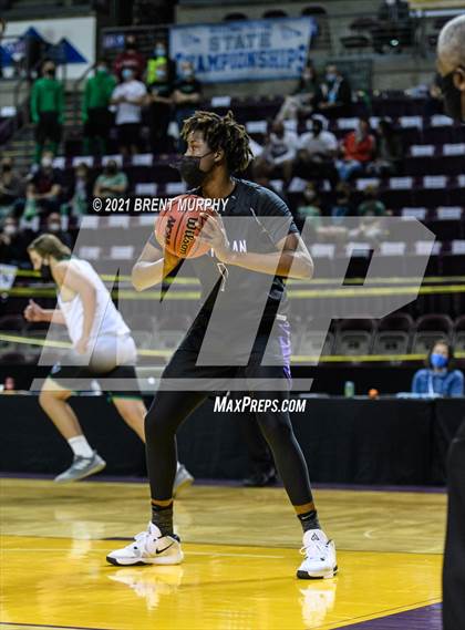Thumbnail 2 in St. Mary's vs. Lutheran (CHSAA 3A Finals) photogallery.