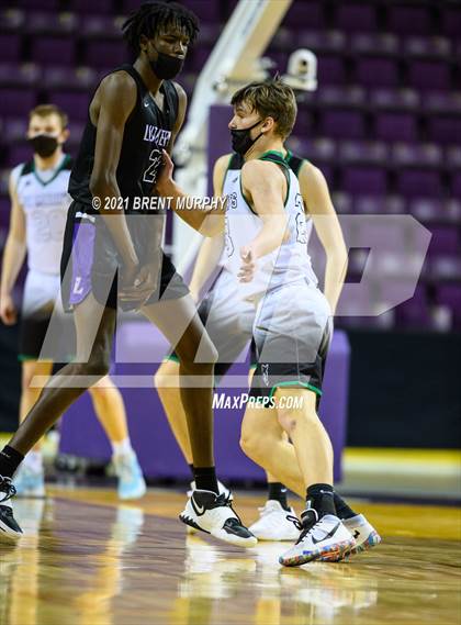 Thumbnail 3 in St. Mary's vs. Lutheran (CHSAA 3A Finals) photogallery.