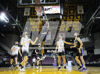Thumbnail 3 in St. Mary's vs. Lutheran (CHSAA 3A Finals) photogallery.