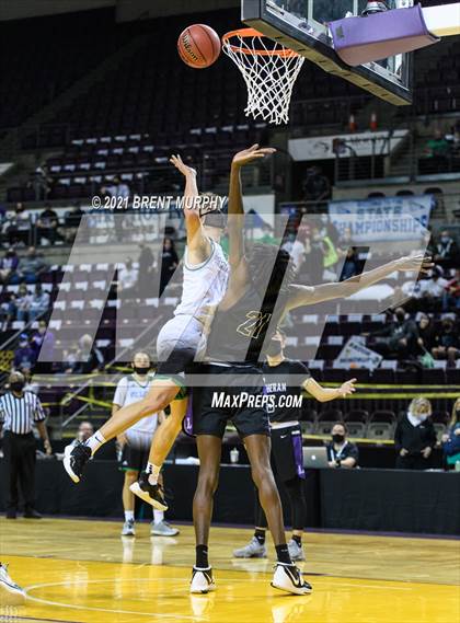 Thumbnail 1 in St. Mary's vs. Lutheran (CHSAA 3A Finals) photogallery.