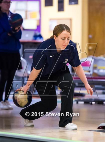 Thumbnail 2 in Kellenberg vs St. Dominic (NSCHSGAA Championship) photogallery.