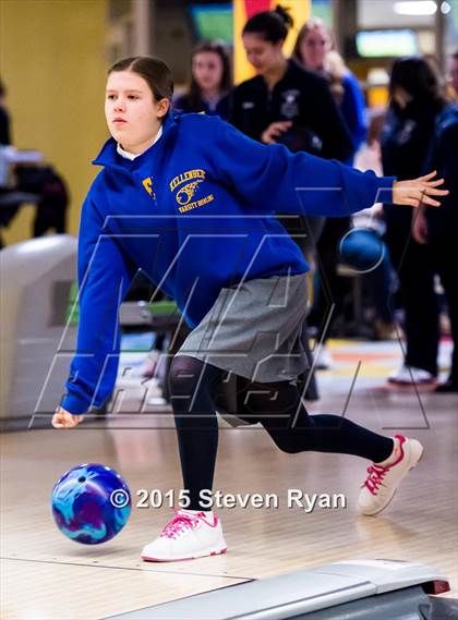 Thumbnail 1 in Kellenberg vs St. Dominic (NSCHSGAA Championship) photogallery.