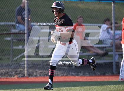 Thumbnail 3 in Whiteoak vs Hiland (OHSAA D4 Regional Final) photogallery.