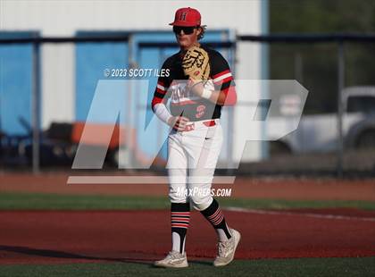 Thumbnail 3 in Whiteoak vs Hiland (OHSAA D4 Regional Final) photogallery.