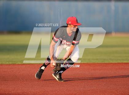 Thumbnail 3 in Whiteoak vs Hiland (OHSAA D4 Regional Final) photogallery.