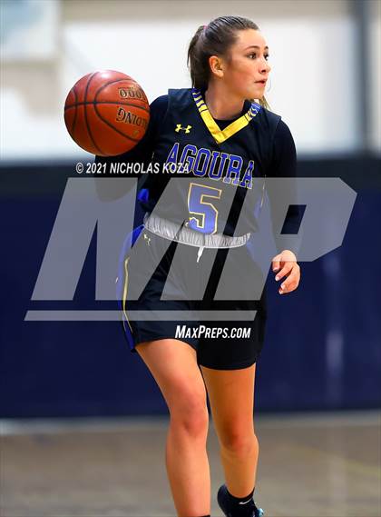 Thumbnail 1 in  Mary Star of the Sea vs. Agoura (CIF-SS D4AA Final) photogallery.