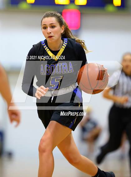 Thumbnail 2 in  Mary Star of the Sea vs. Agoura (CIF-SS D4AA Final) photogallery.