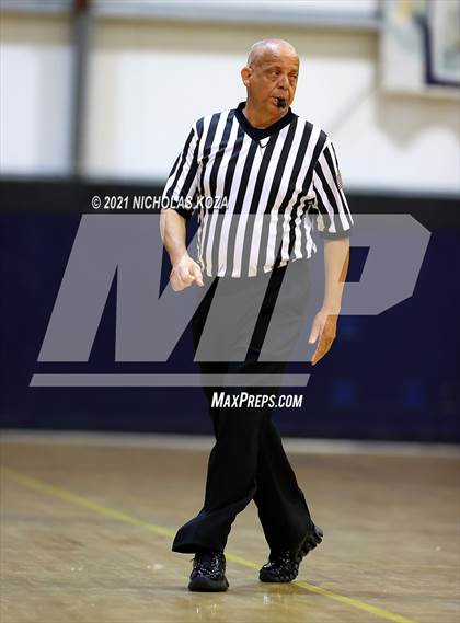 Thumbnail 1 in  Mary Star of the Sea vs. Agoura (CIF-SS D4AA Final) photogallery.
