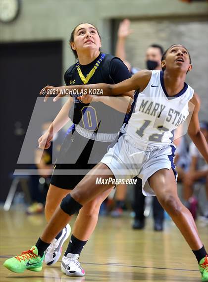 Thumbnail 1 in  Mary Star of the Sea vs. Agoura (CIF-SS D4AA Final) photogallery.
