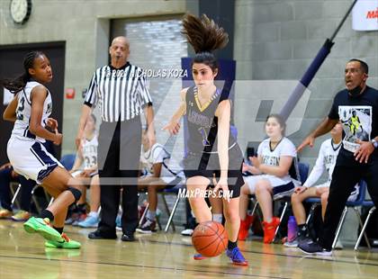 Thumbnail 3 in  Mary Star of the Sea vs. Agoura (CIF-SS D4AA Final) photogallery.