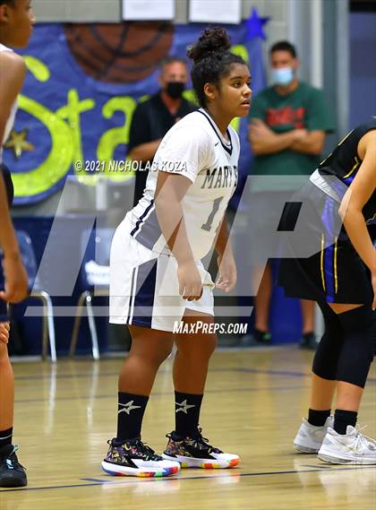 Thumbnail 2 in  Mary Star of the Sea vs. Agoura (CIF-SS D4AA Final) photogallery.