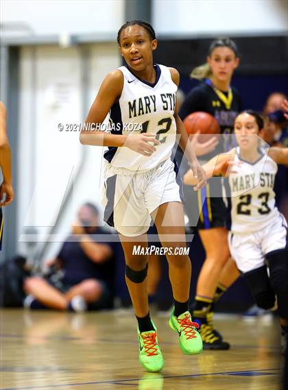 Thumbnail 1 in  Mary Star of the Sea vs. Agoura (CIF-SS D4AA Final) photogallery.