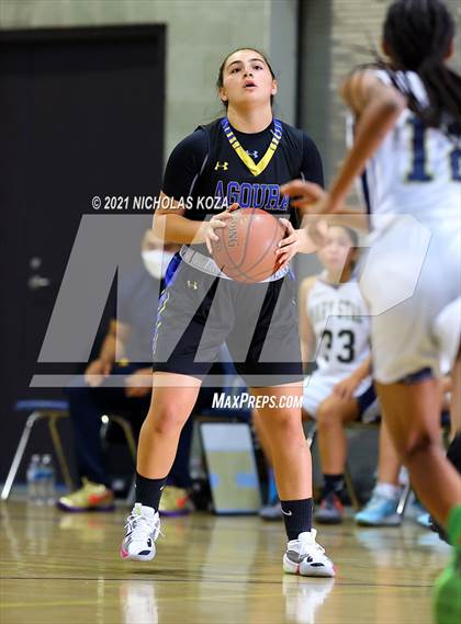 Thumbnail 3 in  Mary Star of the Sea vs. Agoura (CIF-SS D4AA Final) photogallery.