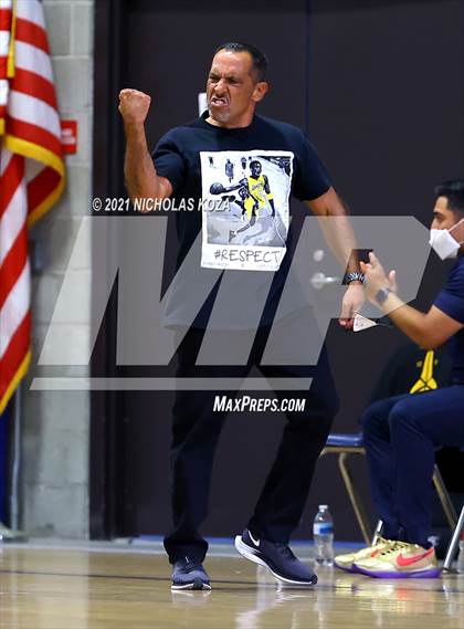 Thumbnail 1 in  Mary Star of the Sea vs. Agoura (CIF-SS D4AA Final) photogallery.