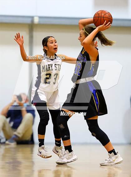 Thumbnail 1 in  Mary Star of the Sea vs. Agoura (CIF-SS D4AA Final) photogallery.