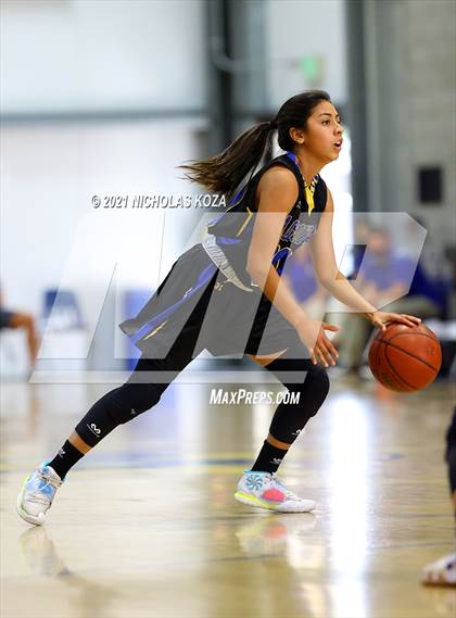 Thumbnail 2 in  Mary Star of the Sea vs. Agoura (CIF-SS D4AA Final) photogallery.