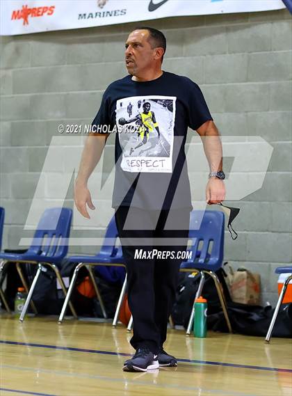 Thumbnail 3 in  Mary Star of the Sea vs. Agoura (CIF-SS D4AA Final) photogallery.