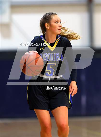 Thumbnail 2 in  Mary Star of the Sea vs. Agoura (CIF-SS D4AA Final) photogallery.
