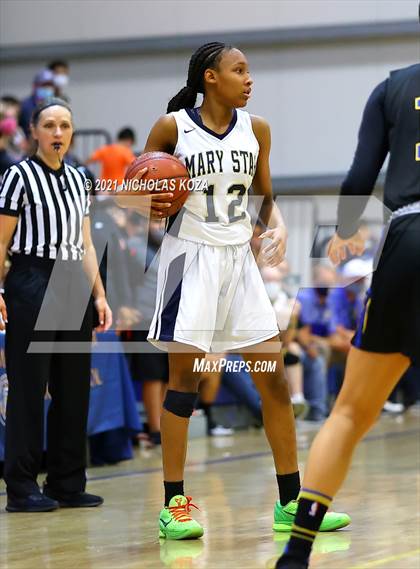 Thumbnail 2 in  Mary Star of the Sea vs. Agoura (CIF-SS D4AA Final) photogallery.
